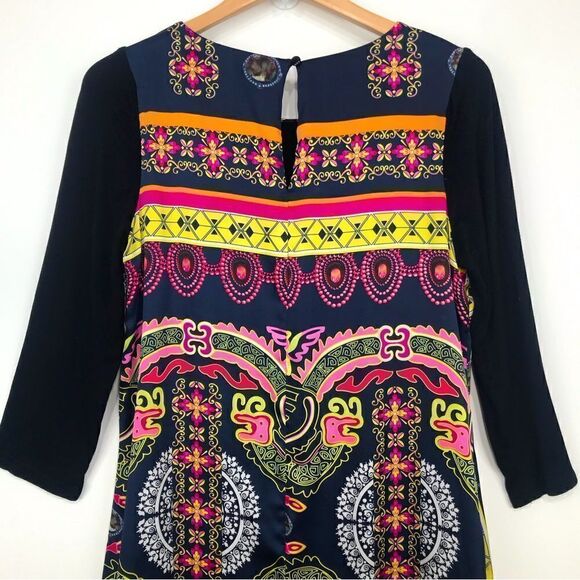 Aryeh Colorful Medallion Graphic Print Sheath Dress - Picture 5 of 16